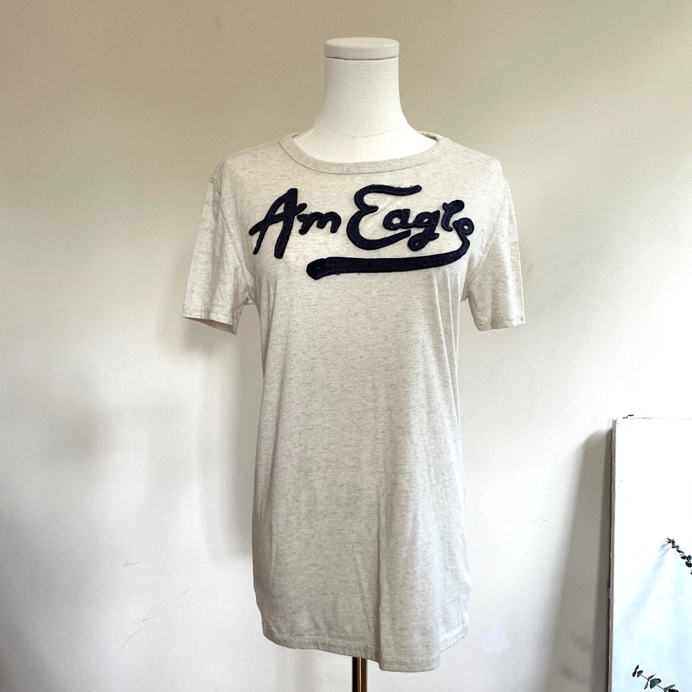 American Eagle Graphic T Shirt Womens XS Varsity Fitted Logo Tee Preppy Y2K